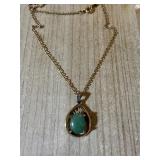 VTG FAUX JADE NECKLACE