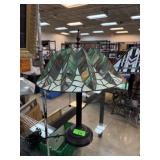 STAINED GLASS LAMP W FABULOUS SHADE PALM TREE