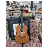 NICE ACOUSTIC GUITAR GREG BENNETT ST9-1
