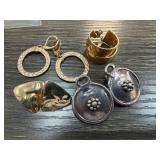 LOT OF 4 PAIRS OF EARRINGS LOT OF 4 PAIRS OF EARRINGS