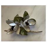 VINTAGE METAL FLORAL BROOCH VINTAGE METAL FLORAL BROOCH