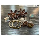 LOT OF 4 PAIRS OF EARRINGS LOT OF 4 PAIRS OF EARRINGS
