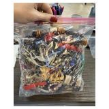 GALLON BAG OF MIXED JEWELRY GALLON BAG OF MIXED JEWELRY