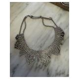 LARGE RHINESTONE NECKLACE LARGE RHINESTONE NECKLACE