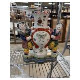 CHINESE PORCELAIN VASE