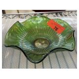 FENTON GREEN ART GLASS BOWL