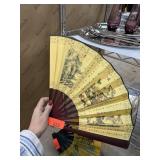 FOLDING CHINESE FAN