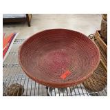LARGE ROUND BASKET