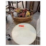 LARGE LOT OF NAPKIN RINGS & BASKET