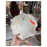 VINTAGE FENTON SILVERCREST BOWL