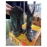 CORRAL COWBOY BOOTS SIZE 7M
