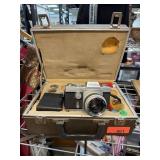 BESELER TOPCON CAMERA W CASE