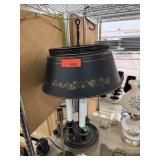 VINTAGE TOLE METAL LAMP & OTHER LAMP