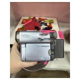 SONY HANDYCAM VIDEO CAMERA SONY HANDYCAM VIDEO CAMERA
