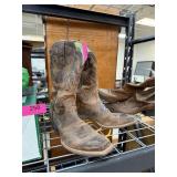 ARIAT COWBOY BOOTS SIZE 11 ARIAT COWBOY BOOTS SIZE 11