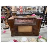 VINTAGE FIRESTONE AIR CHIEF RADIO VINTAGE FIRESTONE AIR CHIEF RADIO