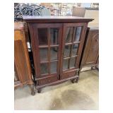 VINTAGE GLASS FRONT CABINET VINTAGE GLASS FRONT CABINET