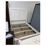 QUEEN BEDROOM SET / DRSSER MIRROR W MATTRESS NS QUEEN BEDROOM SET / DRSSER MIRROR W MATTRESS NS
