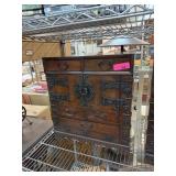 VERY NICE CHINESE WOOD CABINET W DRAWERS VERY NICE CHINESE WOOD CABINET W DRAWERS