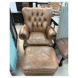 LEATHER ARM CHAIR W OTTOMAN LEATHER ARM CHAIR W OTTOMAN