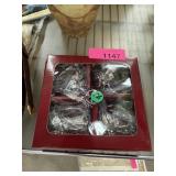 4PC GRAPE THEME ARTHUR COURT NAPKIN RINGS
