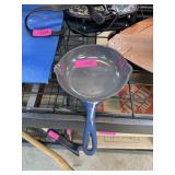 LE CREUSET SKILLET / PAN