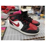NIKE AIR JORDAN SHOES 6Y