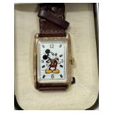 NICE MICKEY MOUSE WATCH IN TIN