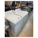 2PC HOTPOINT WASHER & DRYER
