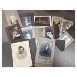 LOT OF PHOTOGRAPHS VINTAGE AND ANTIQUE