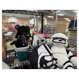 LOT OF STAR WARS ITEMS SHIRTS / MORE