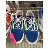 NICE VANS SHOES SZ 6.5 / 8