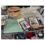 LOT OF VINTAGE PHOTOGRAPHS