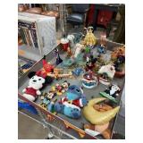 LARGE LOT OF MIXED DISNEY ITEMS LARGE LOT OF MIXED DISNEY ITEMS
