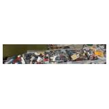 5 SANDWICH BAGS OF MIXED LEGOS 5 SANDWICH BAGS OF MIXED LEGOS