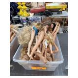 15 BARBIE DOLLS OR SIMILAR 15 BARBIE DOLLS OR SIMILAR