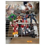 LOT OF FIGURINES