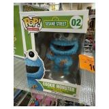 POP VINYL FIGURE SESAME STREET COOKIE MONSTER 02