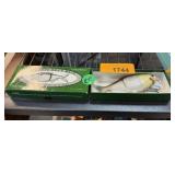 FISHING LURE W BOX SHAD