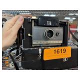 POLAROID LAND CAMERA AUTOMATIC 100