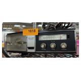 LLOYDS CLOCK RADIO 9J42G-37