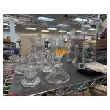 LOT OF MIXED GLASSWARE