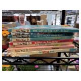 LOT OF VINTAGE DR SEUSS BOOKS