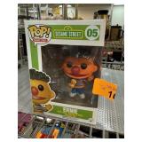 POP VINYL FIGURE SESAME STREET ERNIE 05