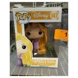 POP VINYL FIGURE RAPUNZEL & PASCAL DISNEY 147