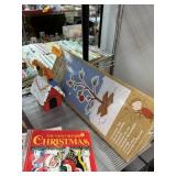 CHARLIE BROWN CHRISTMAS TREE / SNOOPY