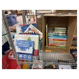 LOT OF MIXED BOOKS DR SEUSS / ORIGAMI