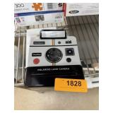 POLAROID LAND CAMERA PUZZLE