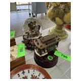 2PC MUSICAL WATERGLOBE / MORE