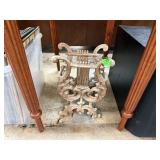 VINTAGE IRON LYRE HARP MUSIC HOLDER